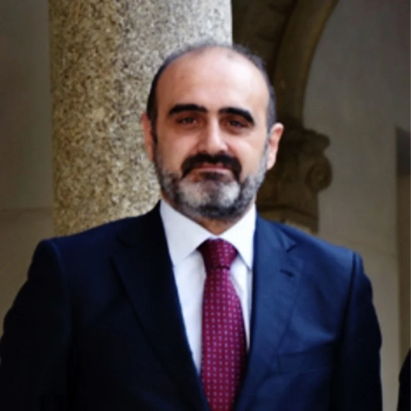Alfredo Muñoz – Doctor en Derecho UCM, profesor de regulación MiCA y activos digitales